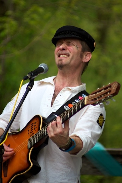 Scott - Frenchy & the Punk